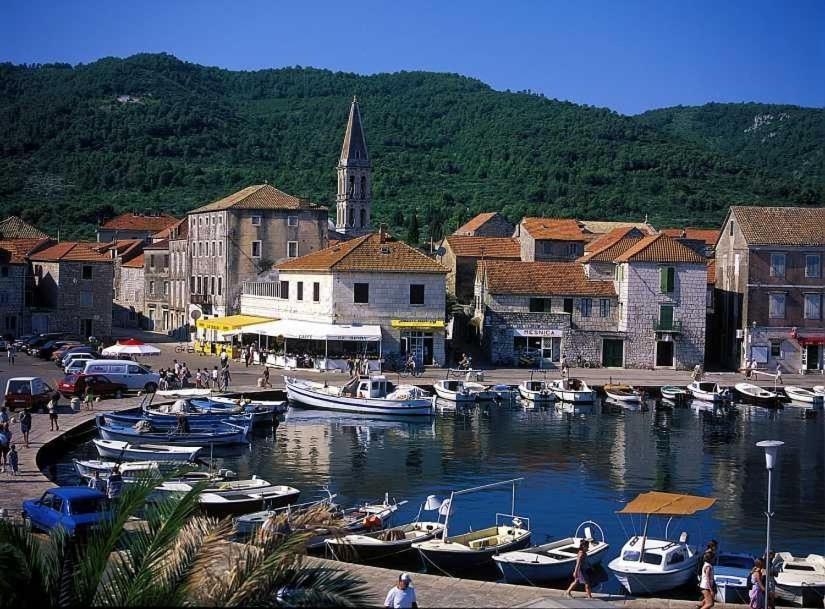 Bungalows Jurjevac Stari Grad  Bagian luar foto