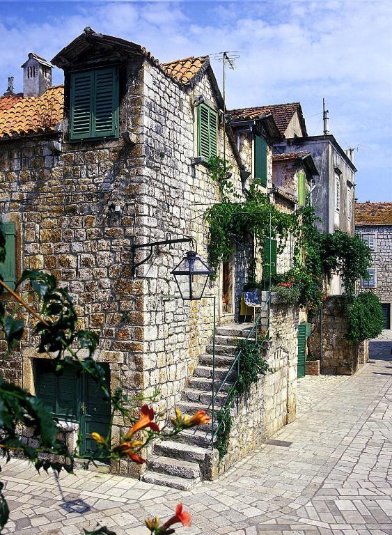Bungalows Jurjevac Stari Grad  Bagian luar foto